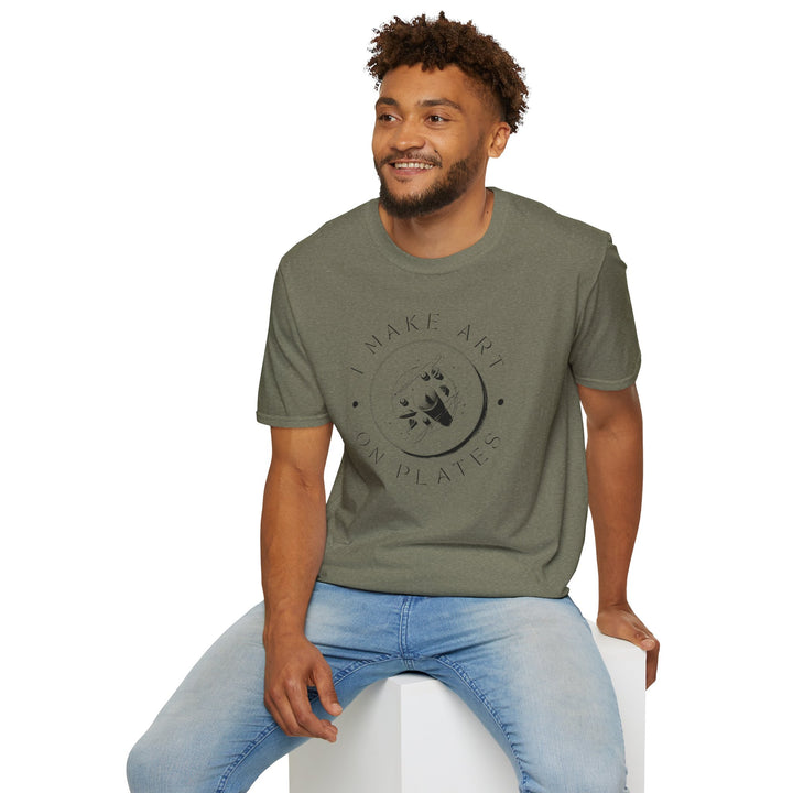 I Make Art on Plates Unisex T-Shirt